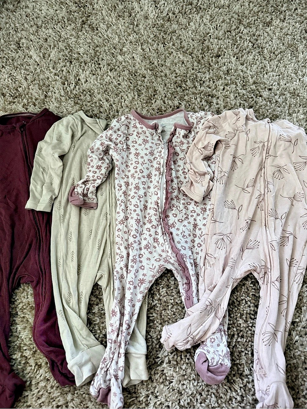 Cloud Island Baby Pajama Set of 4 6-9M Like New